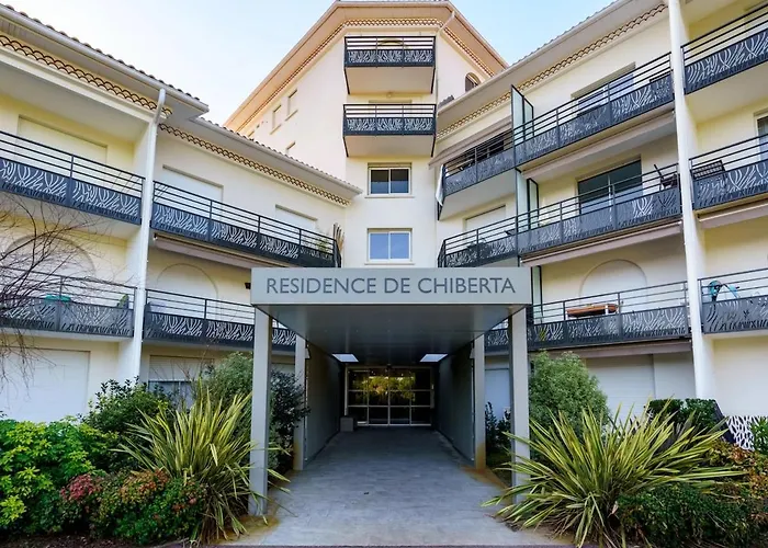 Chiberta, A Pied, Piscine Et Golf, 4 Pers Appartement Anglet