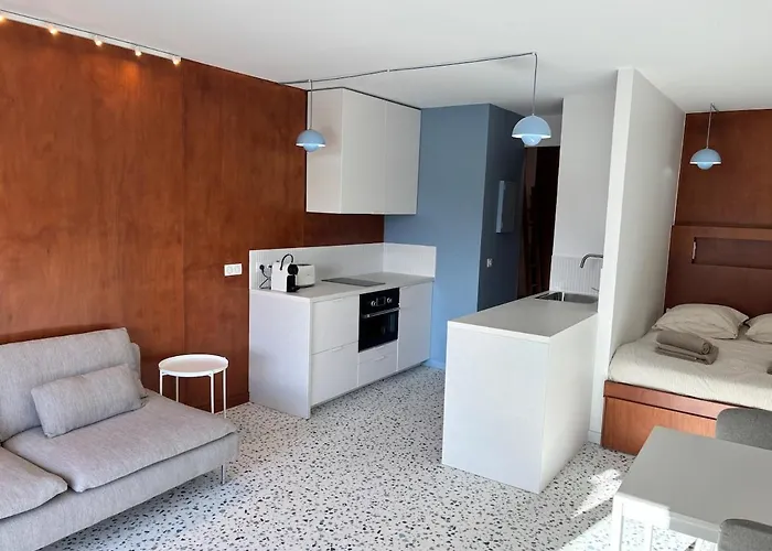 Chiberta, A Pied, Piscine Et Golf, 4 Pers Appartement *