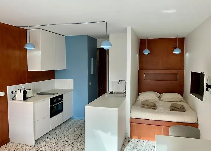 Chiberta, A Pied, Piscine Et Golf, 4 Pers * Anglet